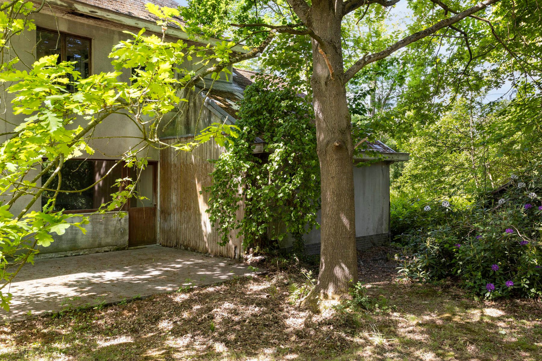 Te renoveren villa op 26a met 5 slaapkamers + praktijkmog. foto 29