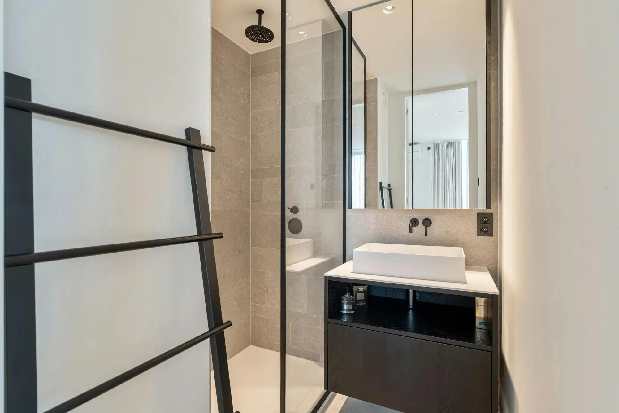 Penthouse L’estrade: uitzonderlijk wonen boven Hasselt foto 22