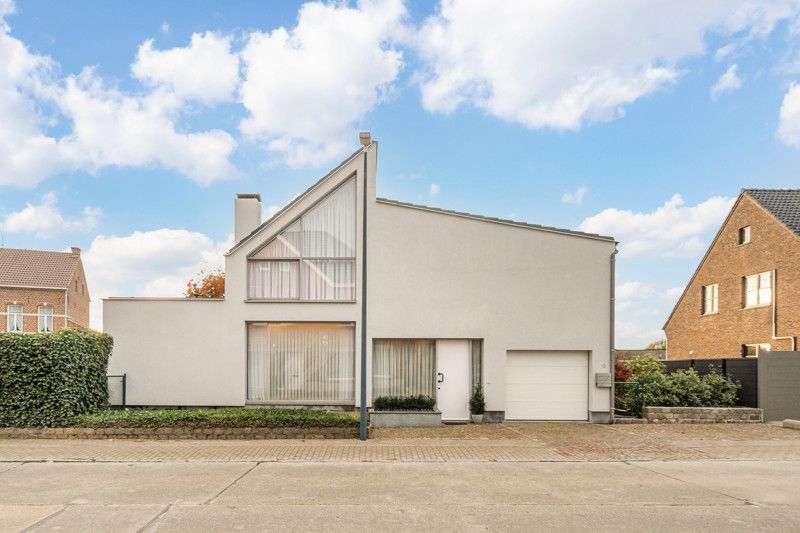 Eigentijdse woning met tuin op 4are 90ca gelegen in het centrum van Kortenaken foto 5