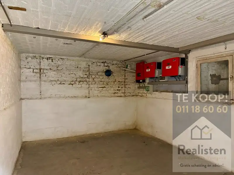 Kantoren op zichtlocatie + ruime parking foto 37