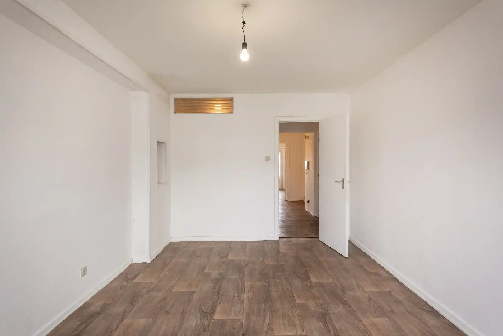 éénslaapkamerappartement met 2 terrassen  foto 7