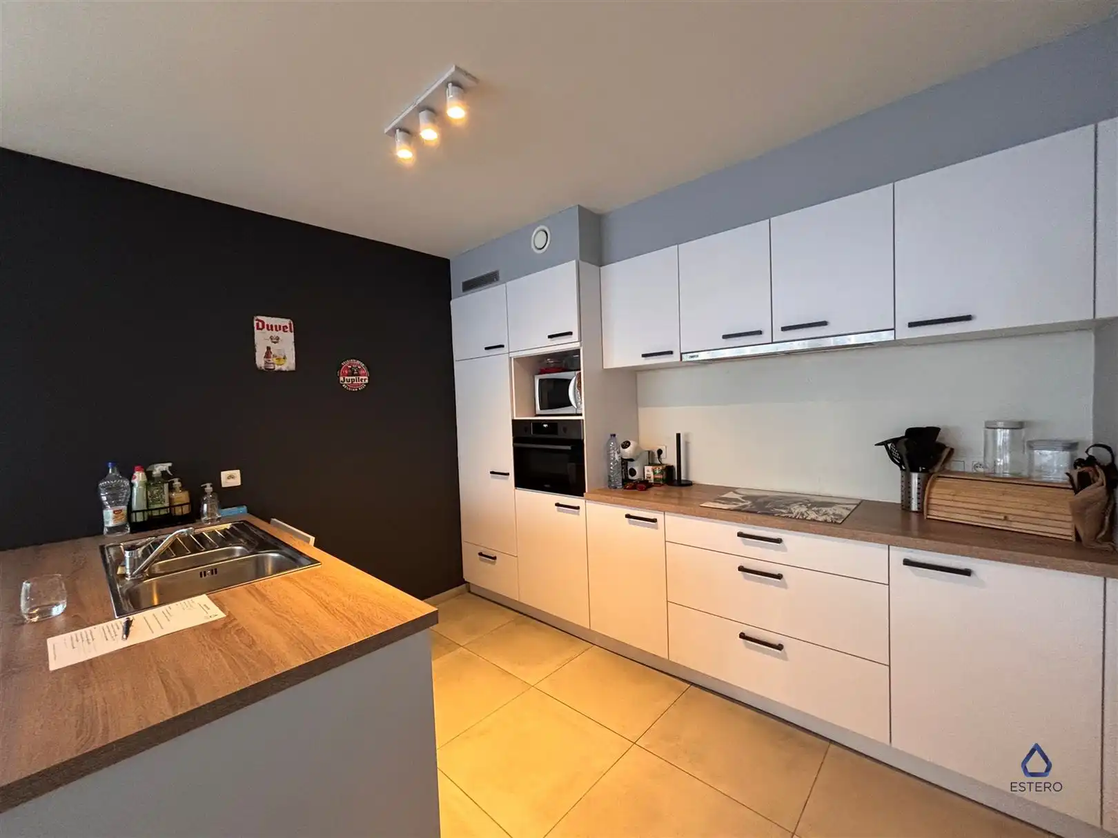 Moderne en energiezuinige woning met parking foto 8