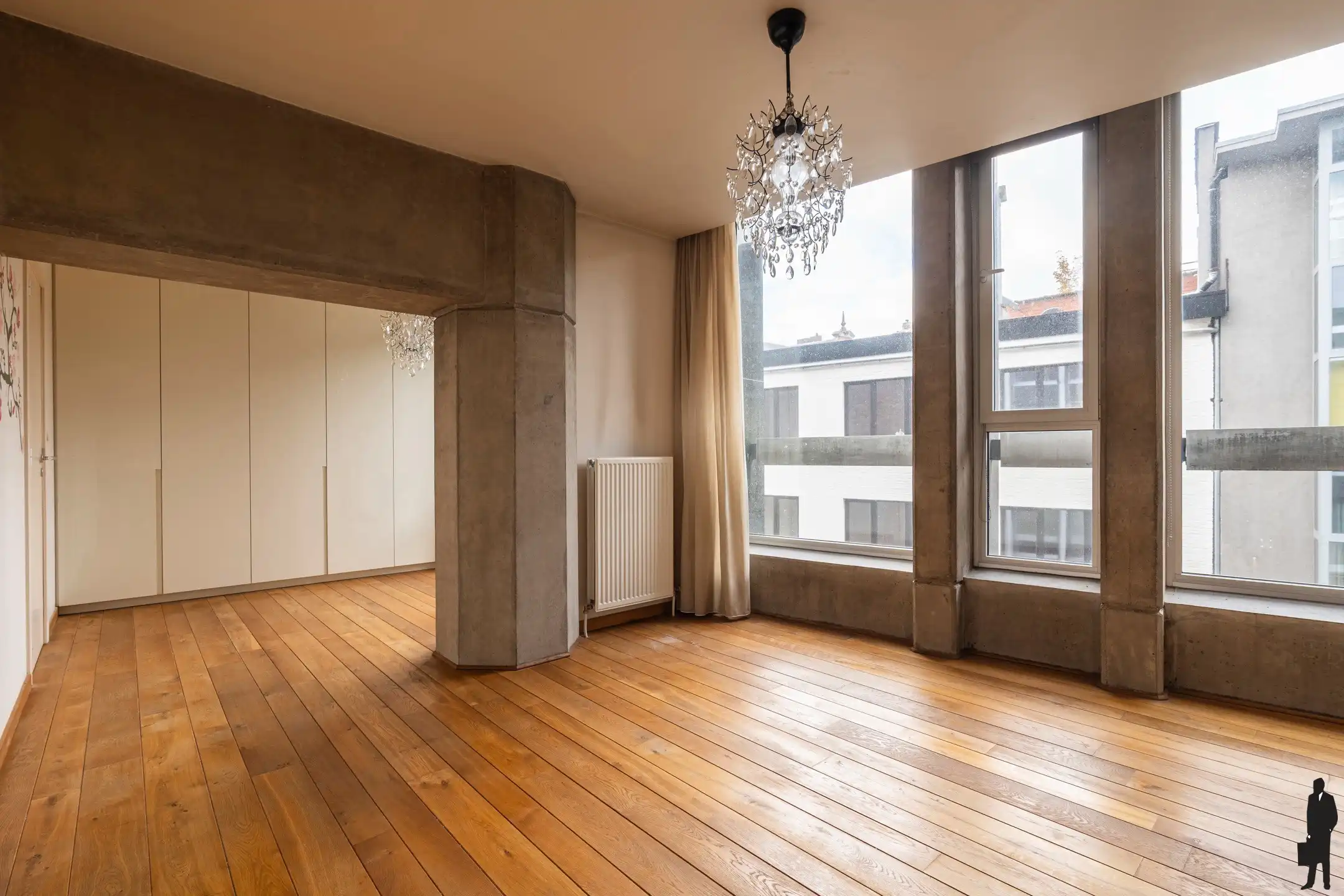 Duplex in loftstijl (182m²) met zicht op de Grote Markt ! foto 17