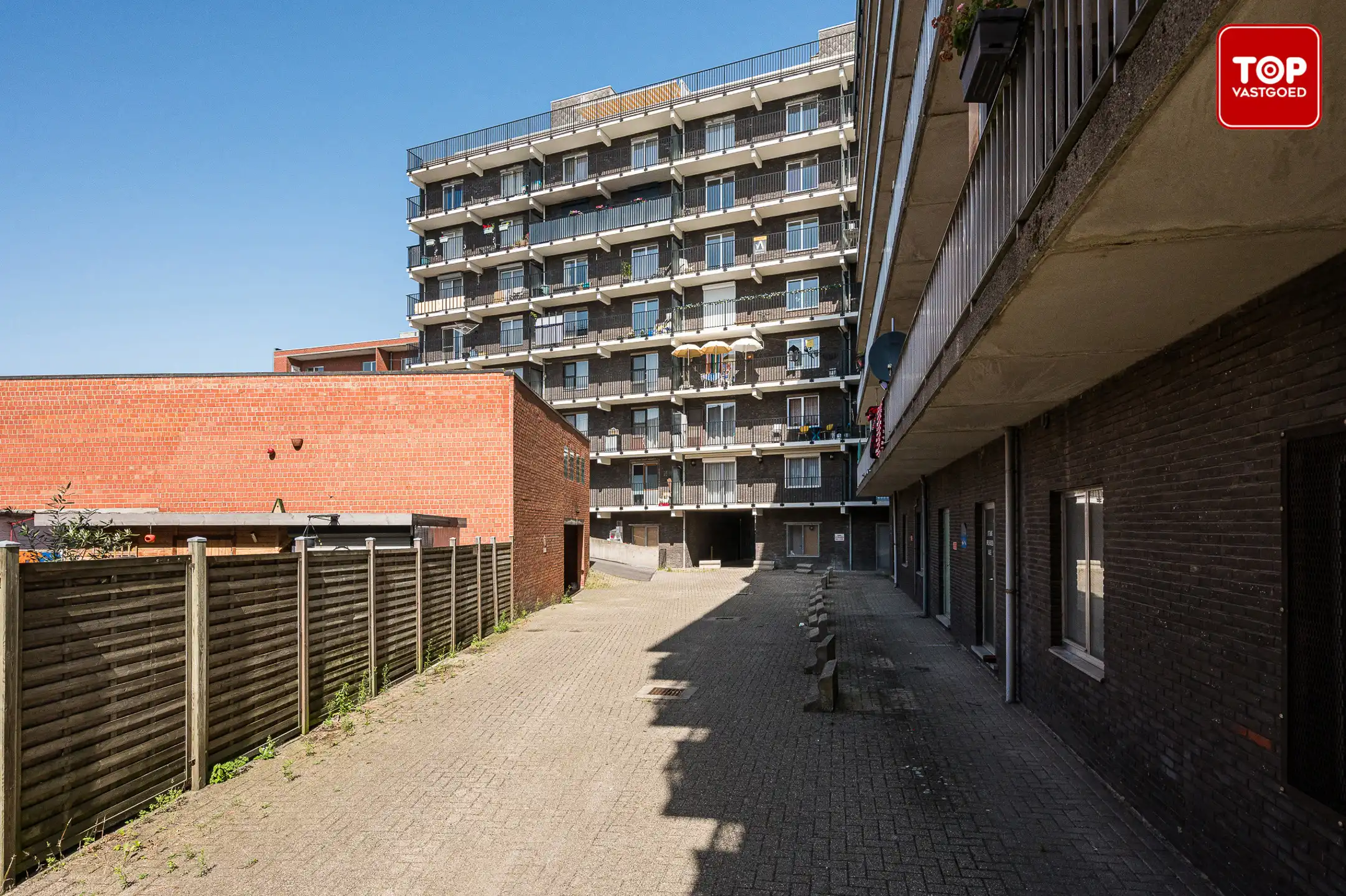 Instapklaar appartement met 2 slaapkamers en 2 terrassen  foto 27