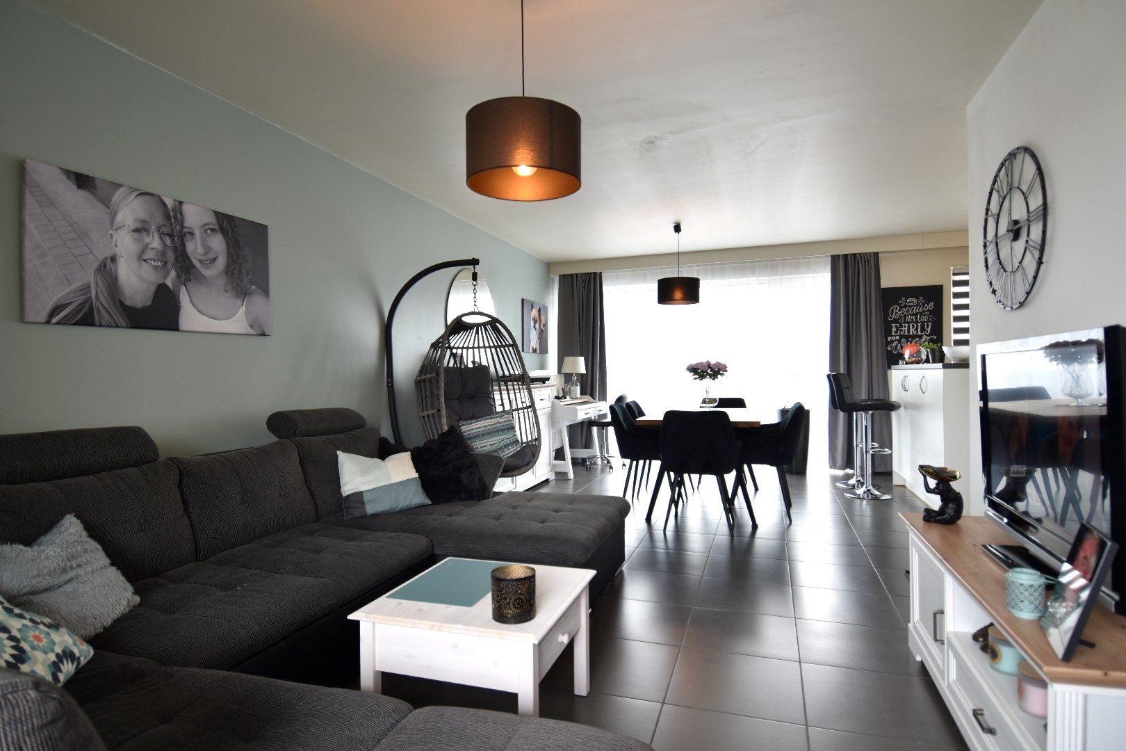 Instapklaar 2-slaapkamerappartement op toplocatie nabij het centrum van Kortrijk foto 3