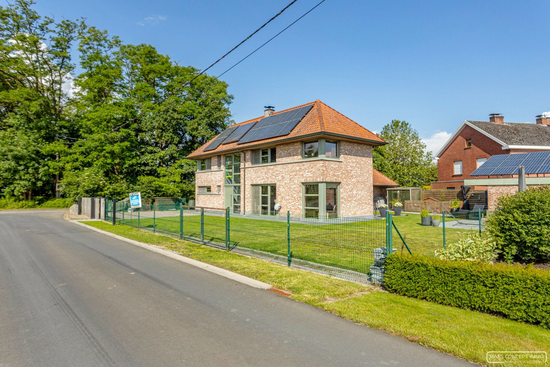 Landelijke villa met 3 slaapkamers te koop in Anzegem foto 2