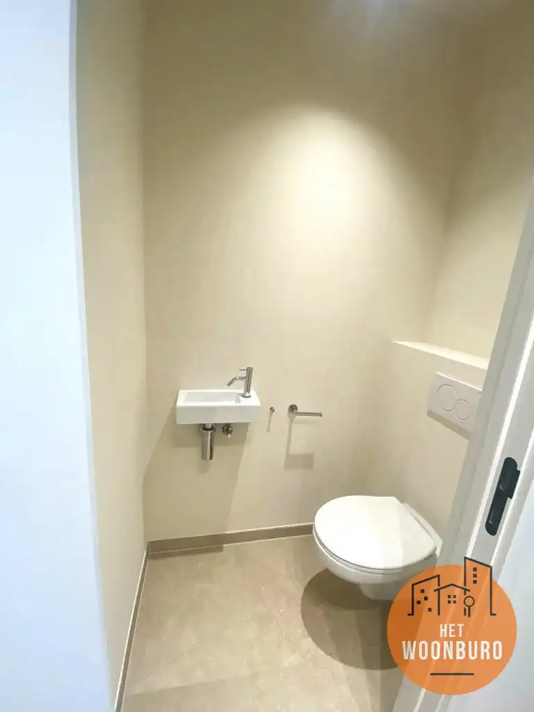 Nieuwbouw appartement 2 slpks met terras en tuintje foto 11