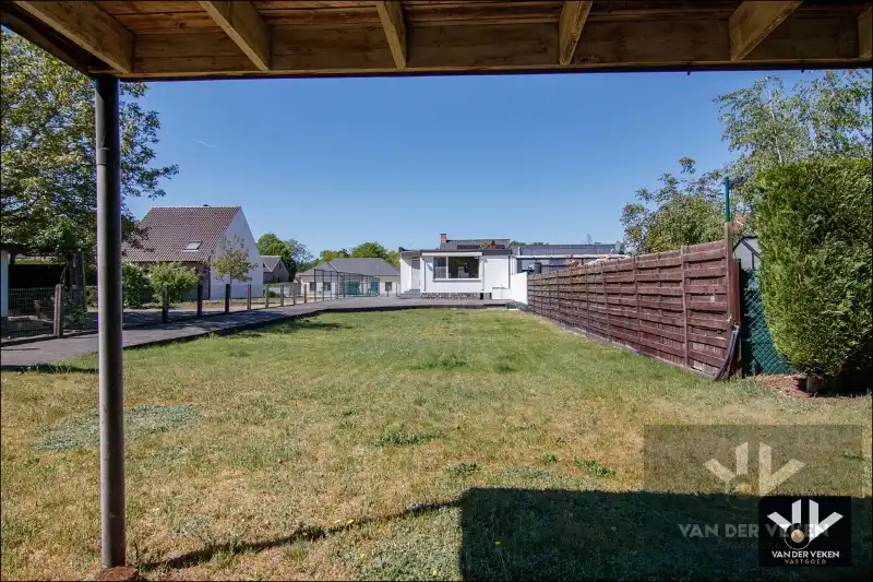 BUNGALOW MET MOGELIJKHEDEN foto 22