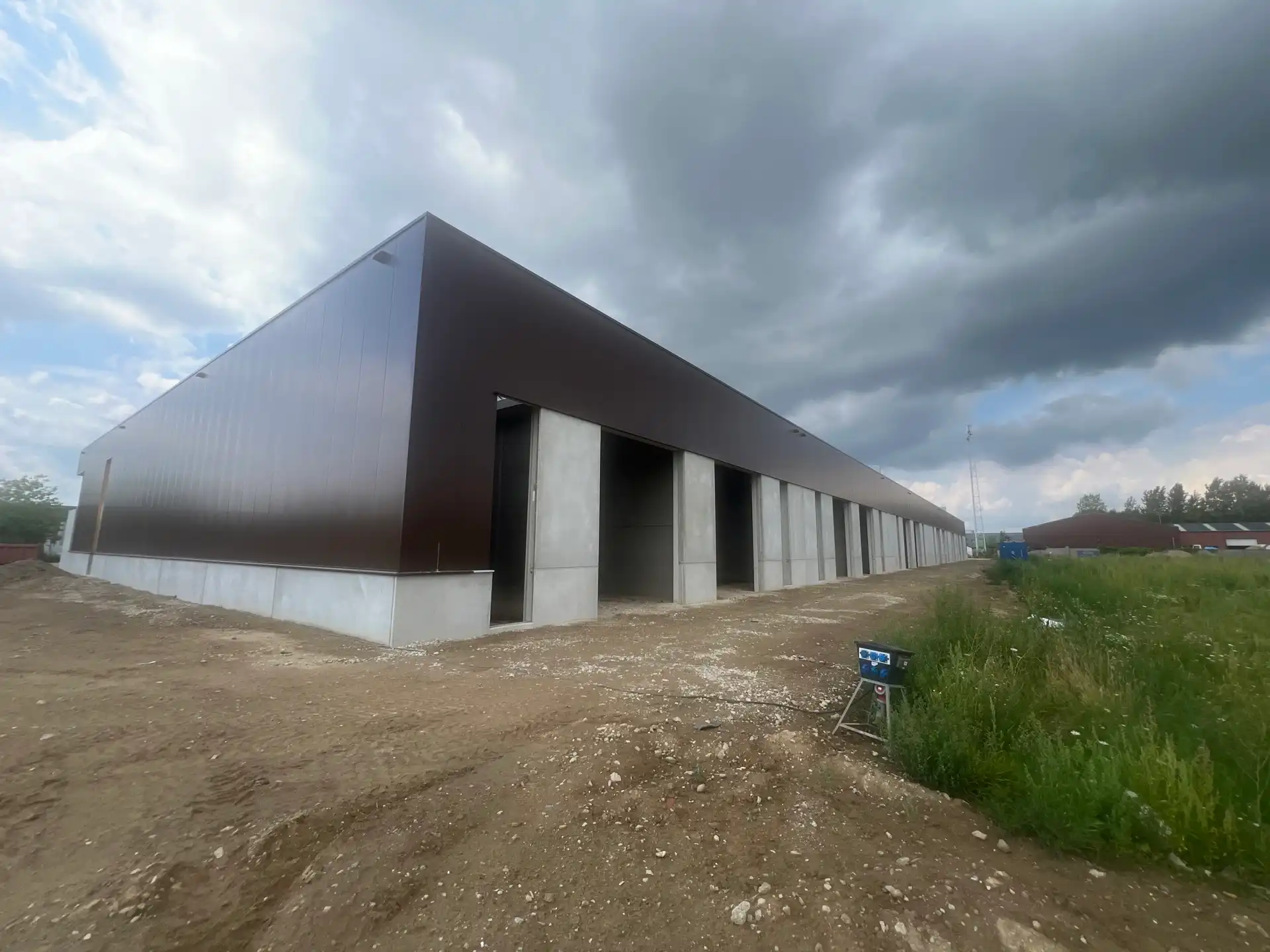 KMO-UNIT van 365M² - STADSBEEMD IN HALEN foto 5