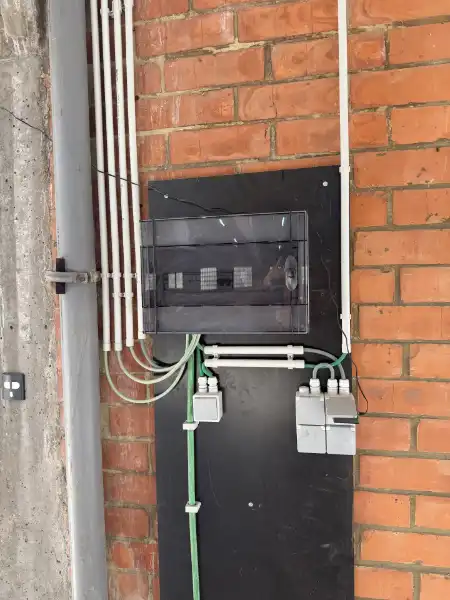 Magazijn van 384m² foto 4