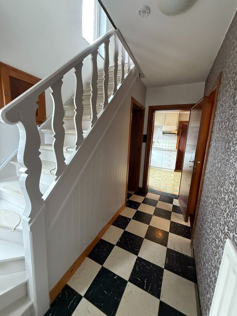 Instapklare woning met 3 slaapkamers en garage in Diepenbeek. foto 4