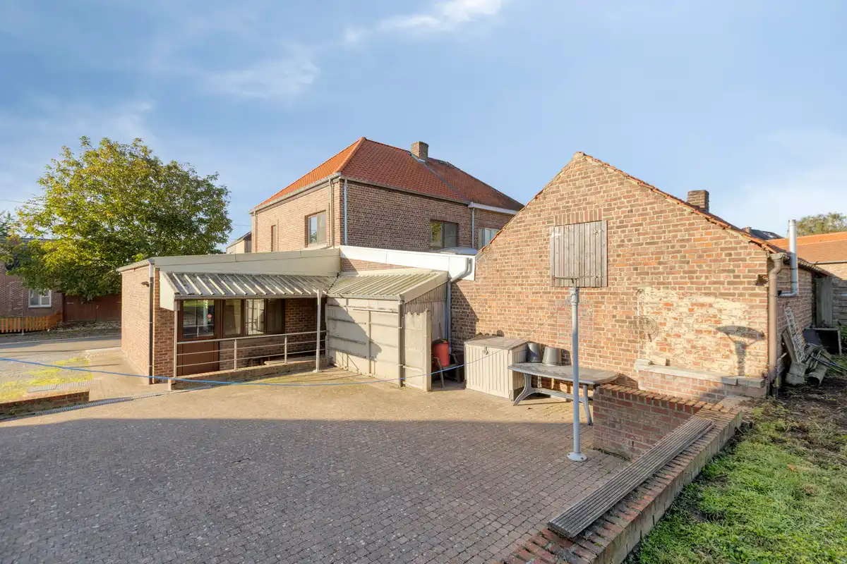 Ruime halfopen woning met tal van mogelijkheden  foto 25