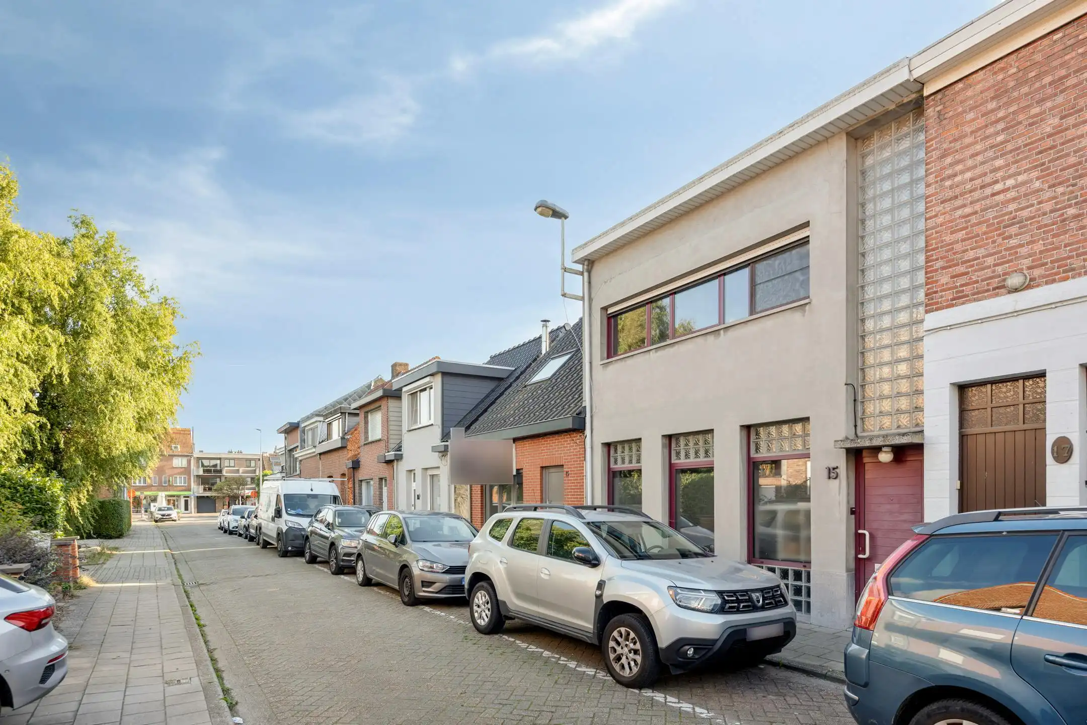 Huis met 2 slaapkamers te koop in centrum Kapellen! foto 2