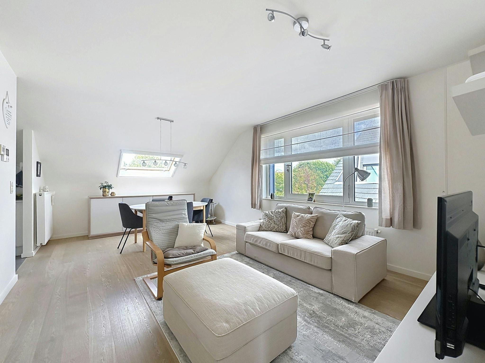 Modern appartement met 1 slaapkamer te huur in Boom foto 2