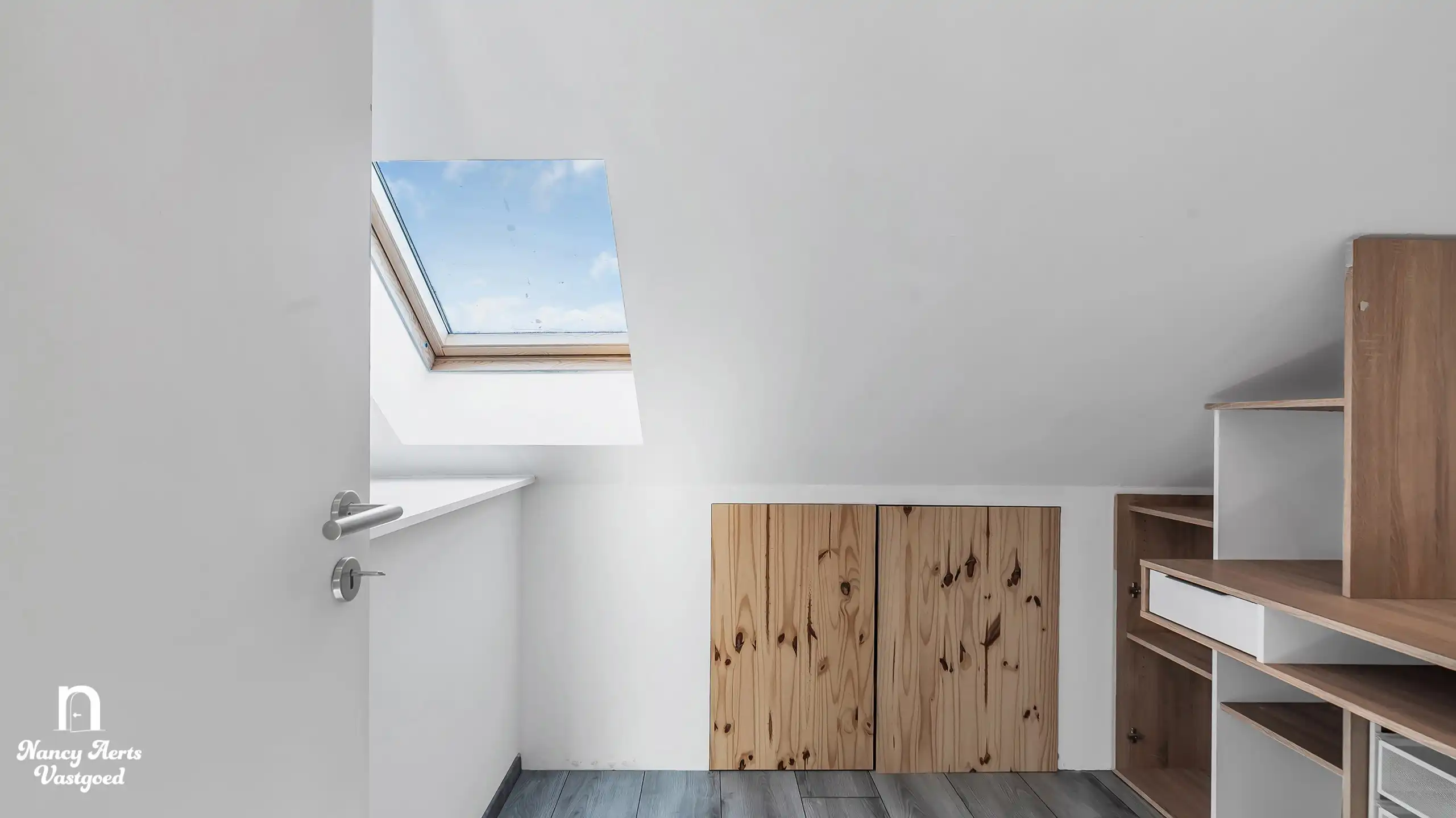 Karaktervolle duplex met loftgevoel en tuin in Zonhoven foto 25