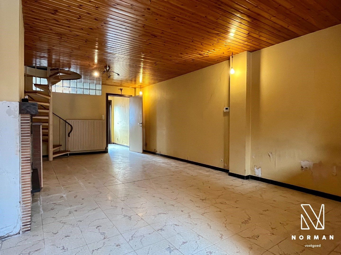 Charmante woning te koop in Harelbeke!  foto 2