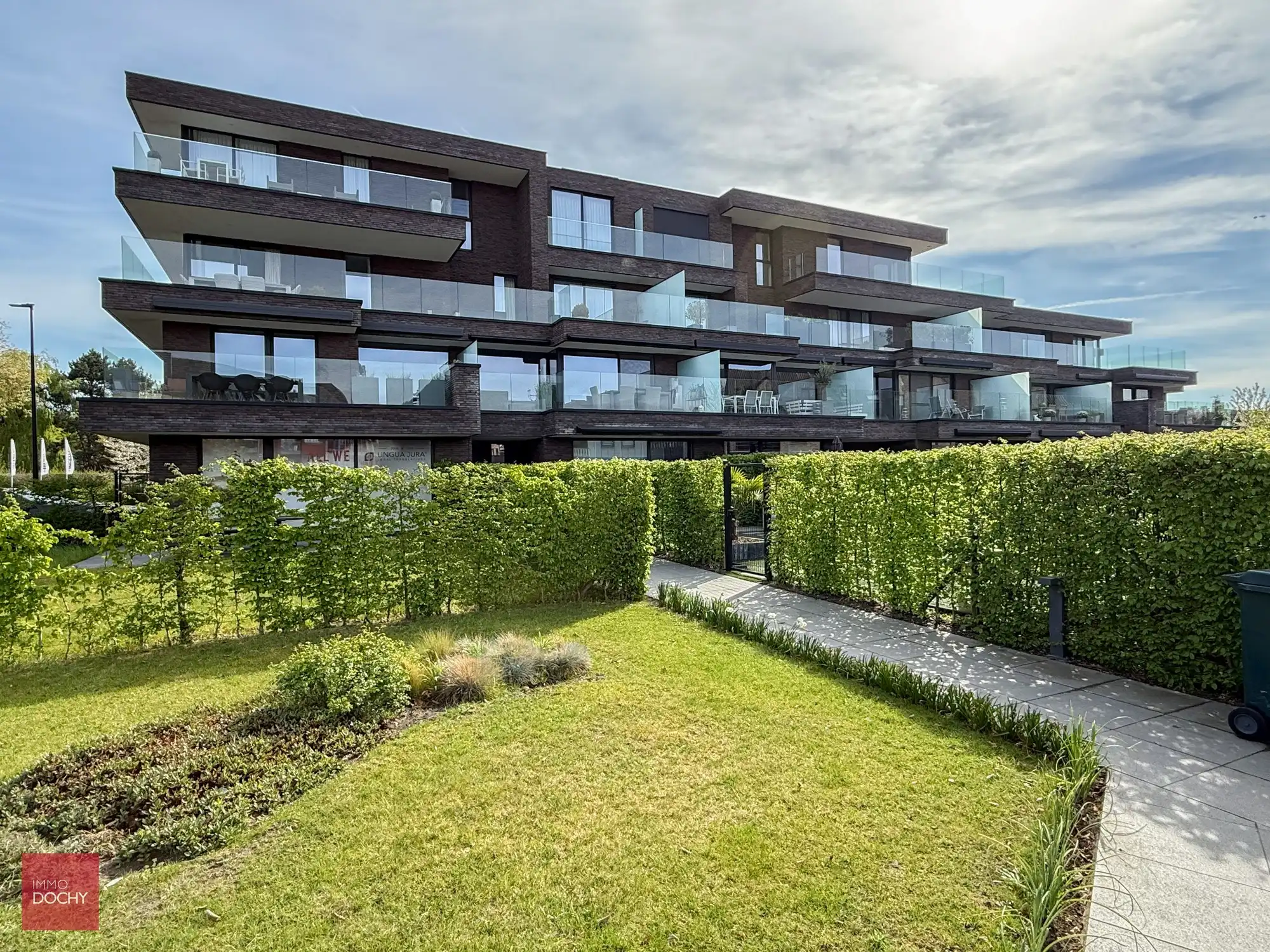 Luxe-penthouse met grote terrassen nabij centrum | Leeuwkestraat foto 17