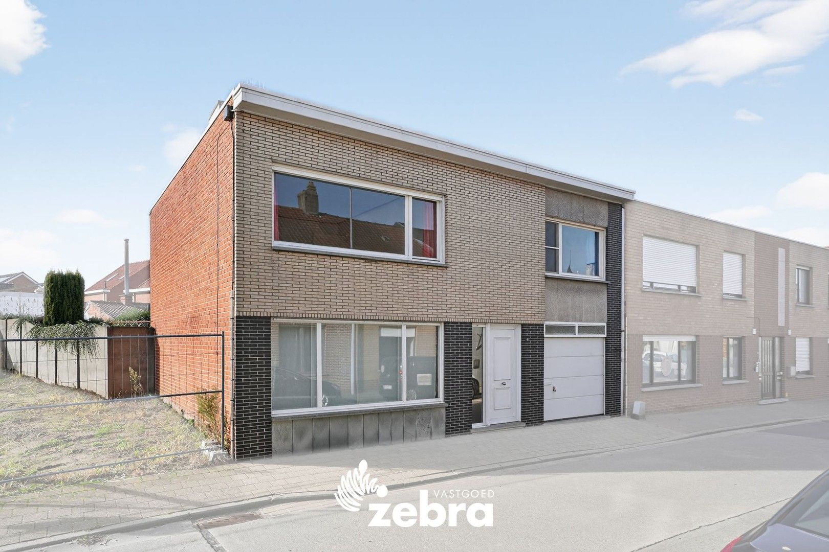 Hoofdfoto van de publicatie: Ruime woning met 3 slaapkamers en garage nabij centrum Meulebeke!