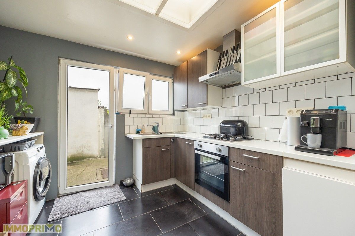 Charmante woning met 3 slaapkamers en koer. foto 8