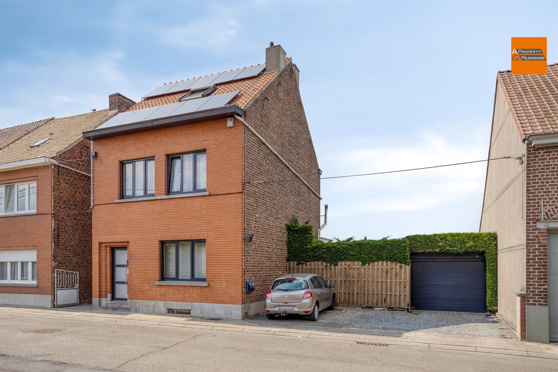 Woning 4 slpk met grote tuin en uitbreidingsmogeliijkheden foto 2