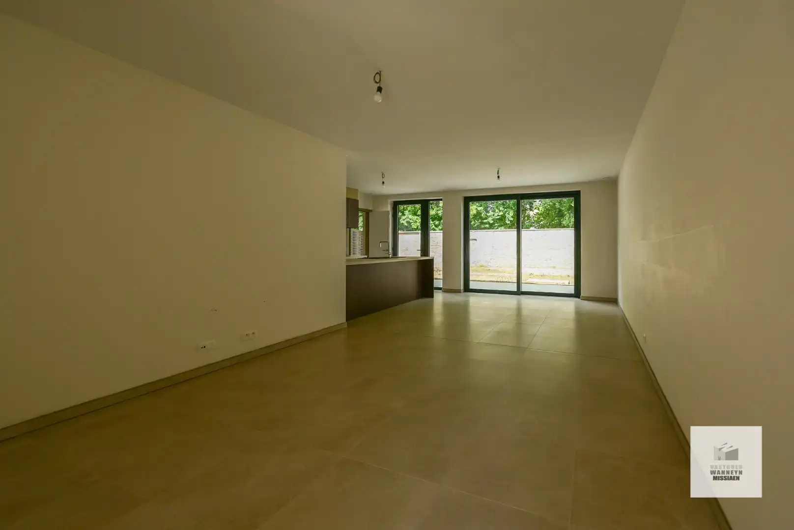 Moderne en energiezuinig nieuwbouw met 4 slaapkamers, tuin en garage foto 4