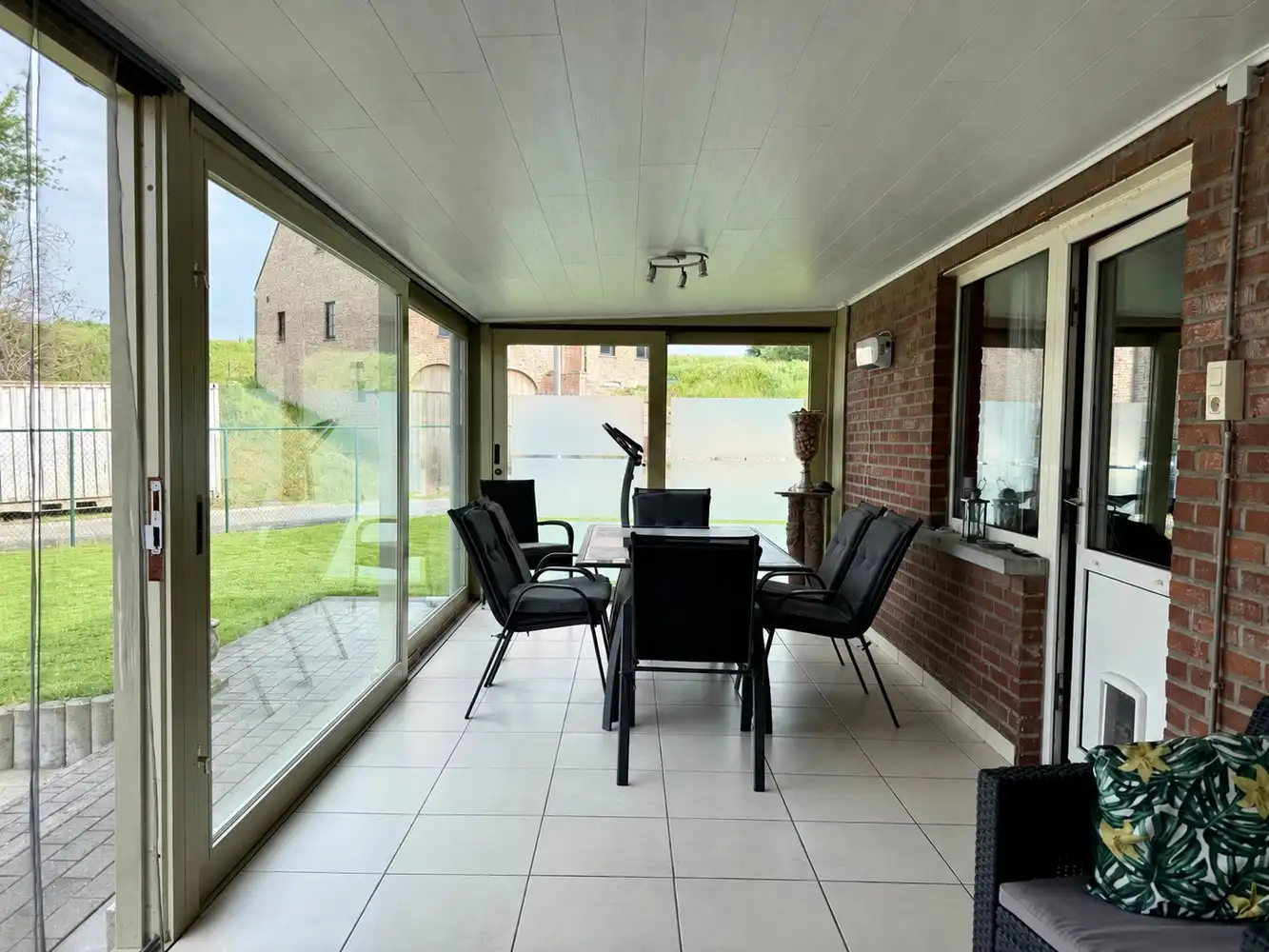 Charmante gezinswoning op een hoekperceel in het rustige Vreren foto 6