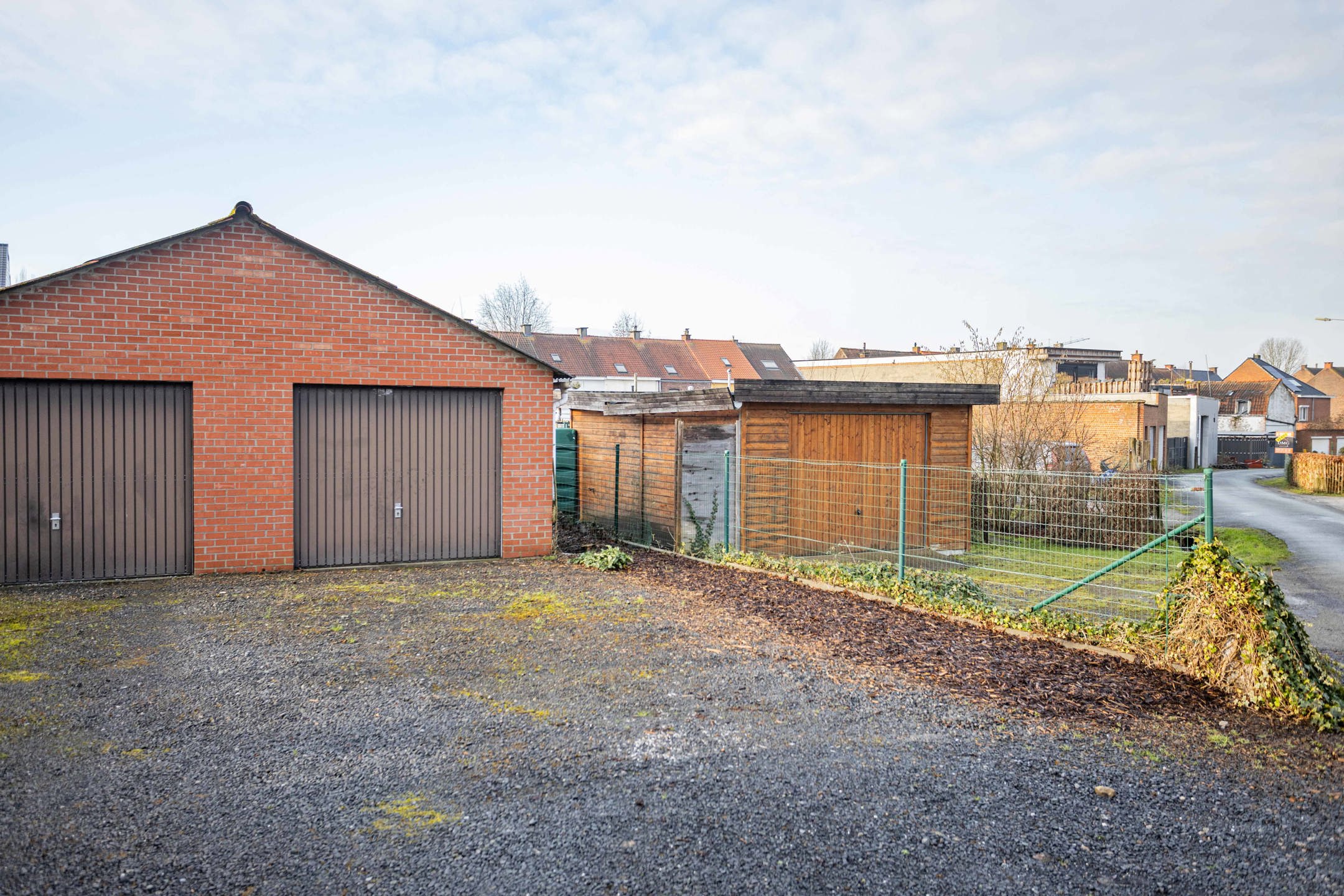 Woning met tuin en achterliggend perceel met oprit & garage! foto 23