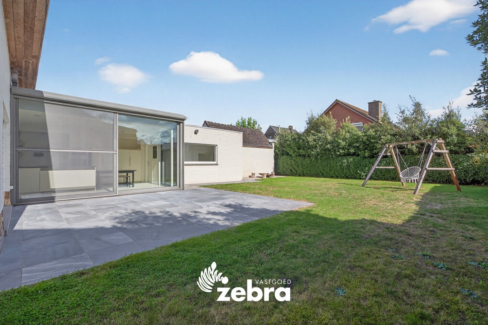 Charmante, gerenoveerde woning op toplocatie in de Bosmolens te Izegem! foto 31