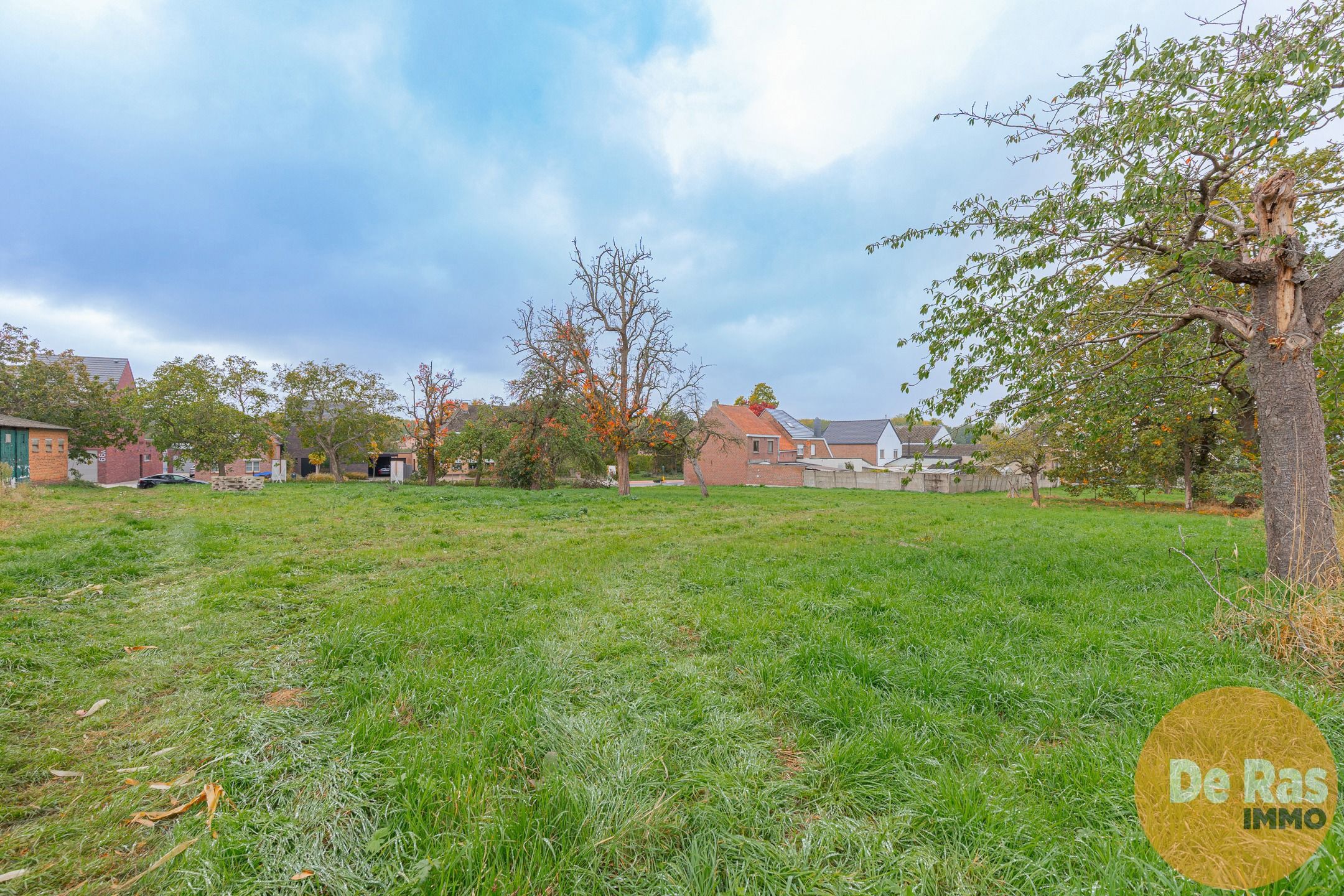 LOT 1 - Bouwgrond voor halfopen bebouwing te Lede foto 3