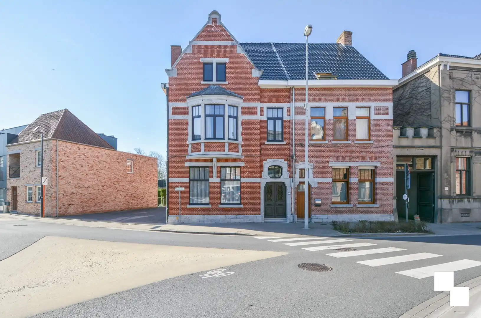 Aantrekkelijke halfopen bebouwing te Staden foto 2