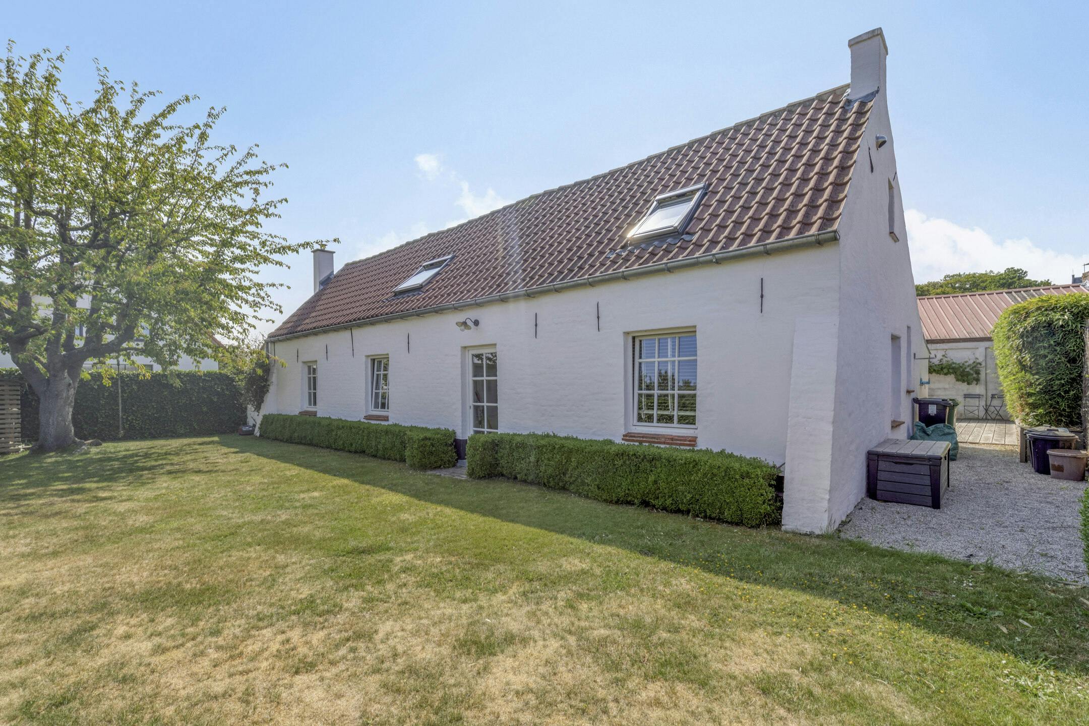 Subliem gelegen sfeervol huis te Oostkerke (Damme) foto 3
