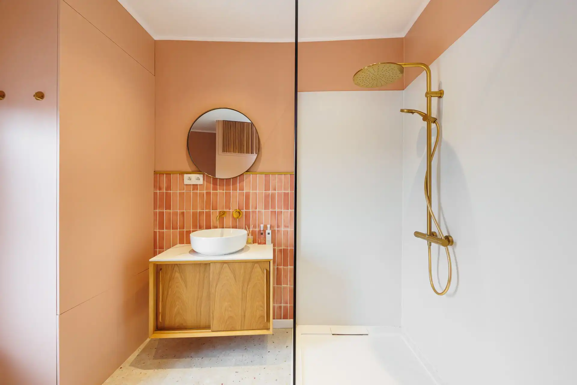 Instapklare woning met zonnige tuin foto 17