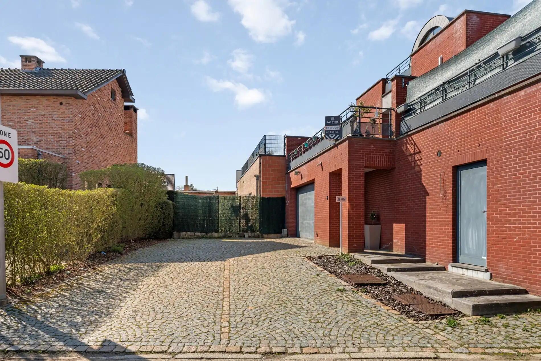 Ruim appartement met dubbele garage en groot terras vlakbij het centrum van Heusden foto 25