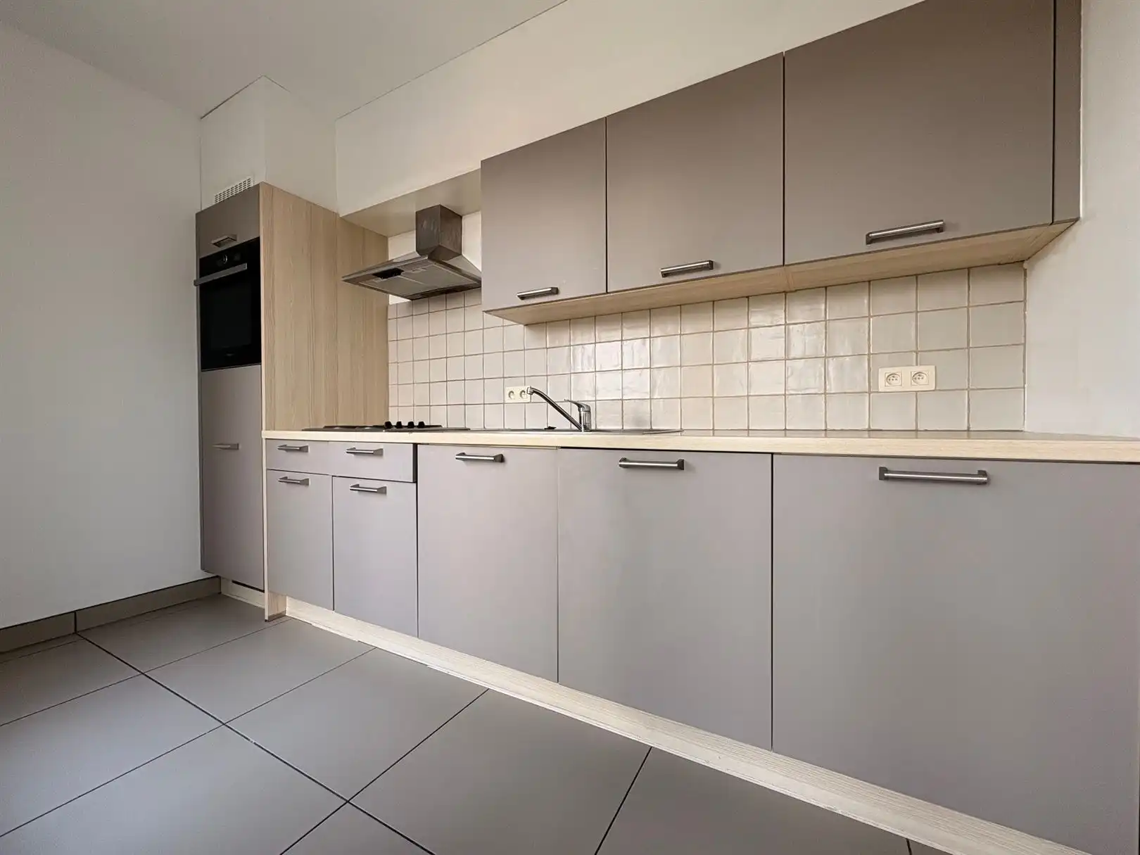 Gezellig instapklaar appartement met zonneterras met prachtig zich op "het Broek" foto 8