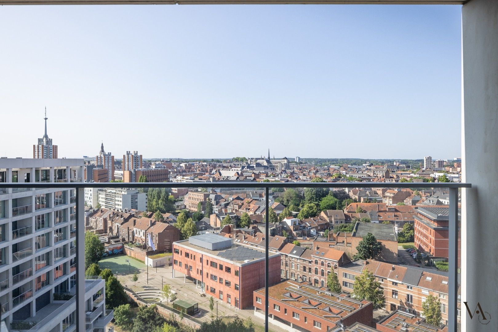 Bemeubeld appartement met ruim terras en prachtige "view" - korte termijn verhuur foto 3