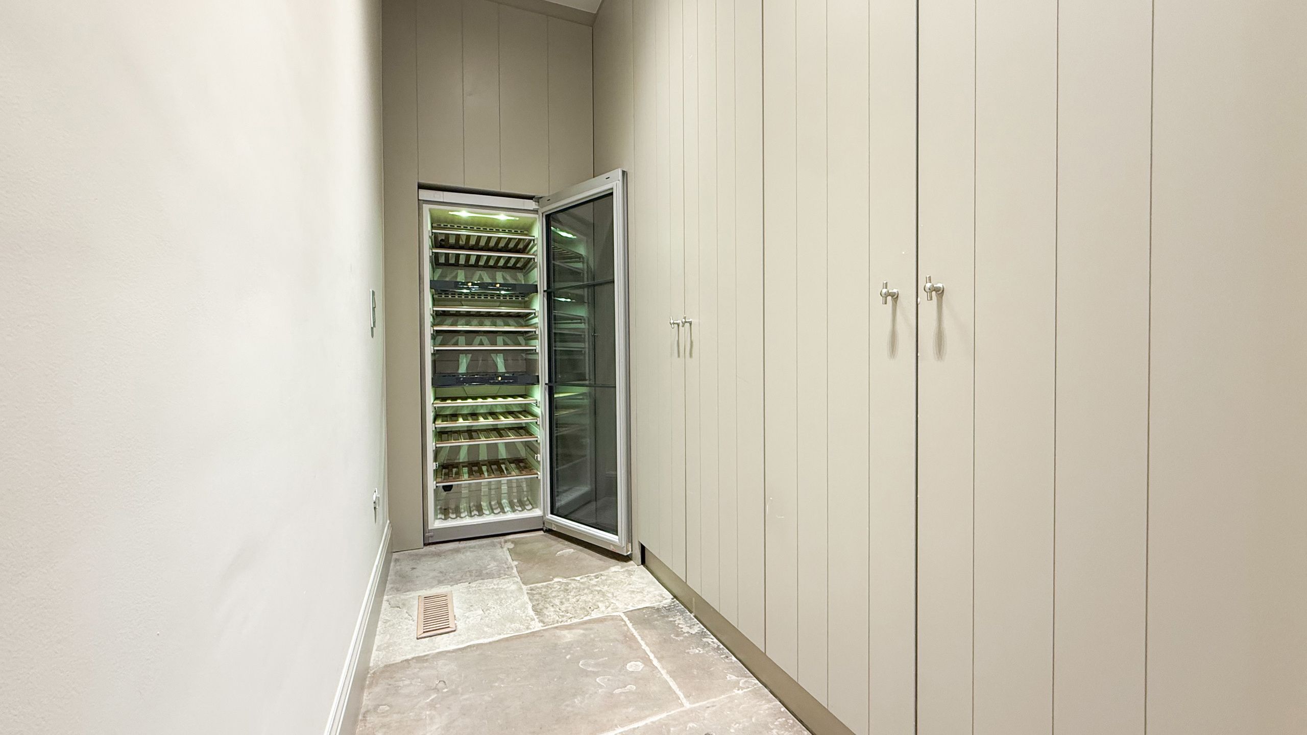 Exclusieve villa met zwembad op riant perceel in Koersel! foto 23