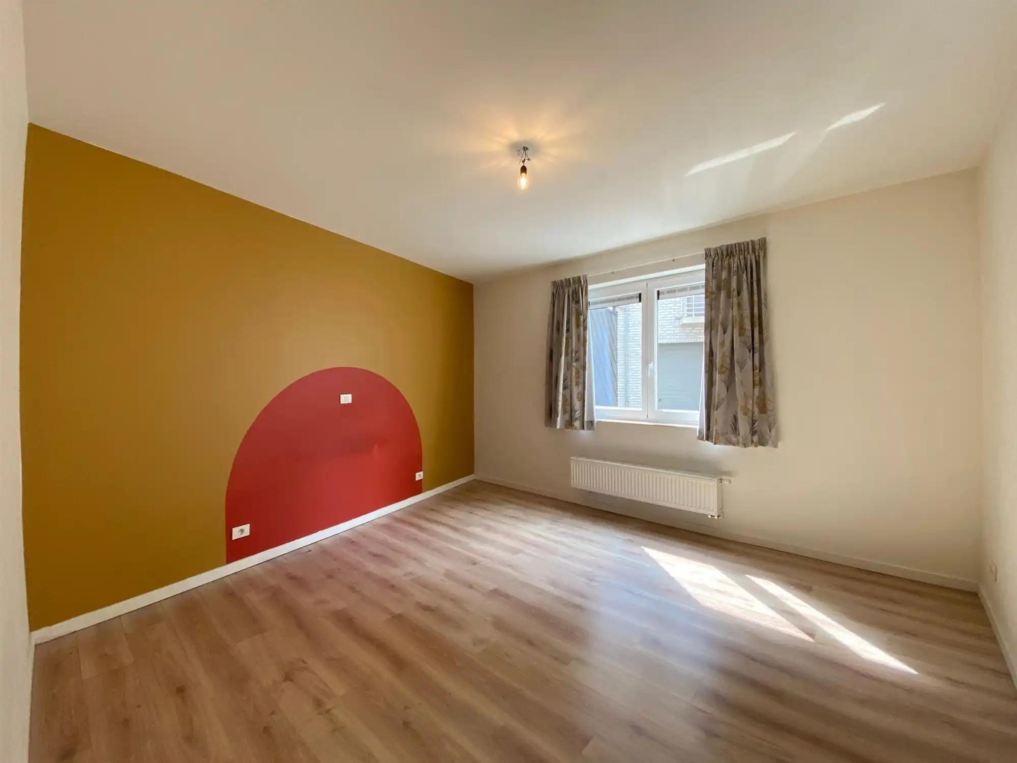 Gelijkvloers appartement met 2 slaapkamers en autostaanplaats  foto 8