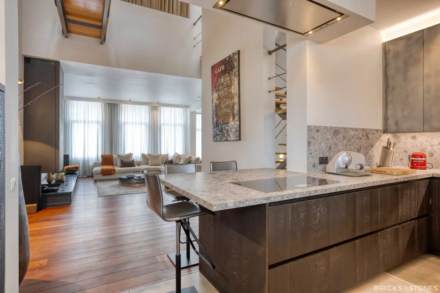 Unieke loft met terras in Antwerpen foto 4