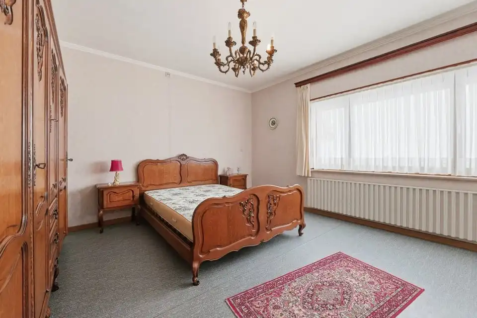 KNUSSE GEZINSWONING MET 4 SLKS EN EEN GARAGE IN BOEKHOUT foto 27