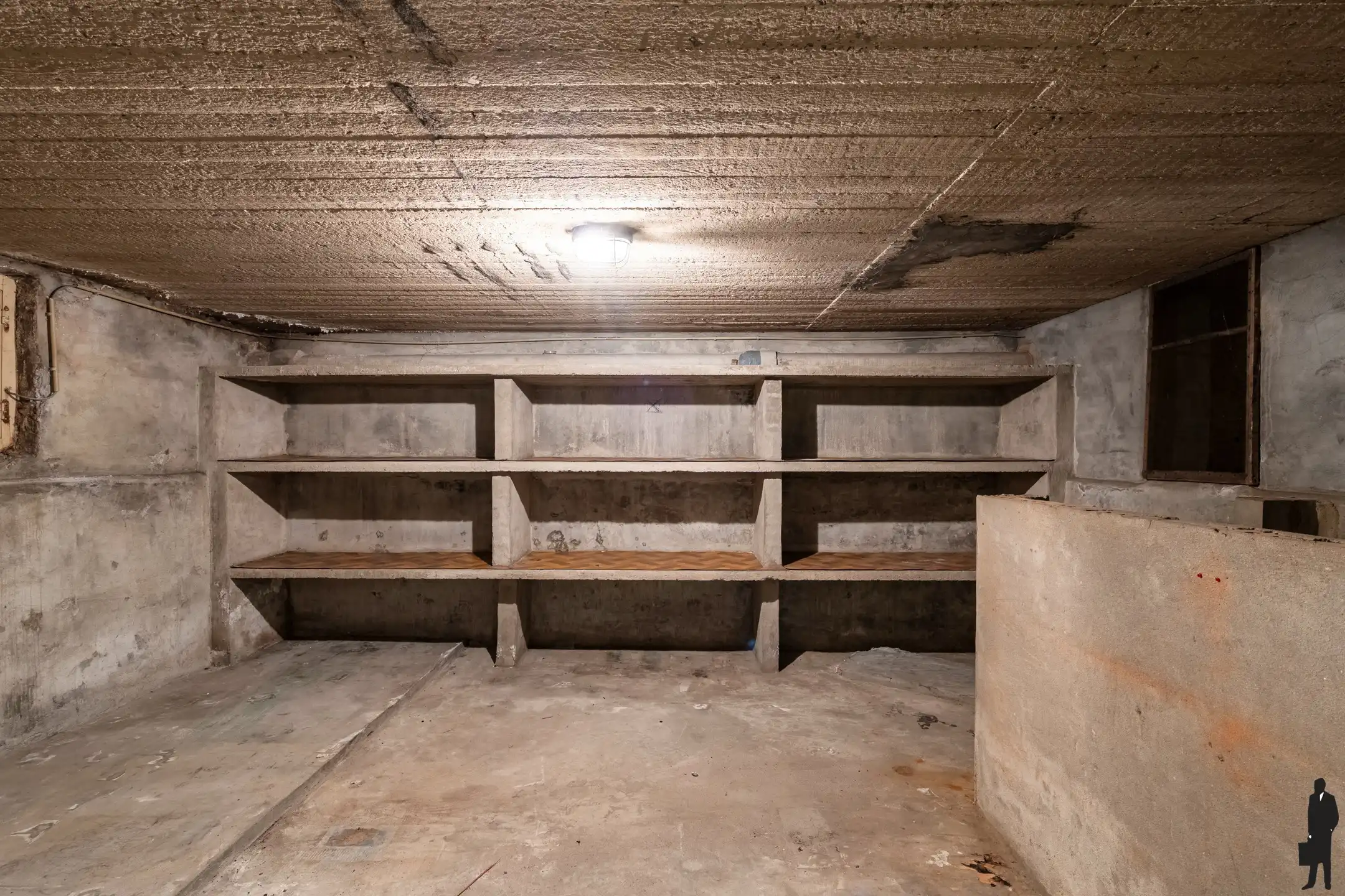 Totaalrenovatie: woning met potentieel i/h hart van 's Gravenwezel foto 7