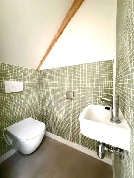 VOLLEDIG GERENOVEERDE EN INSTAPKLARE WONING foto 5