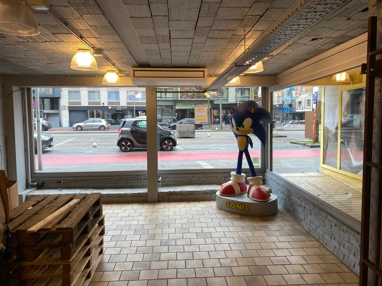 Handelsruimte 290 m² te huur op Europalaan Genk foto 9