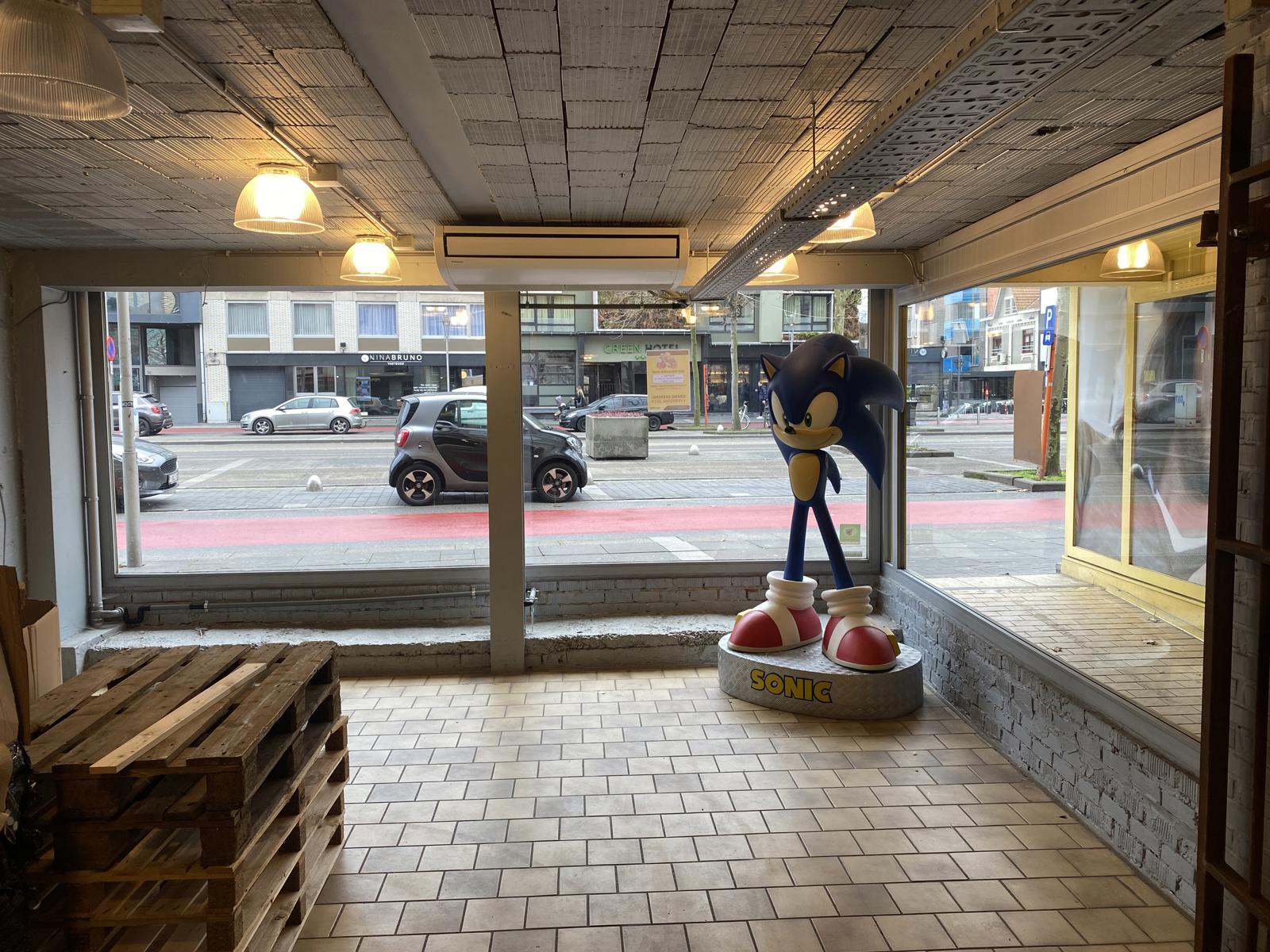 Handelsruimte winkel Genk te huur foto 9