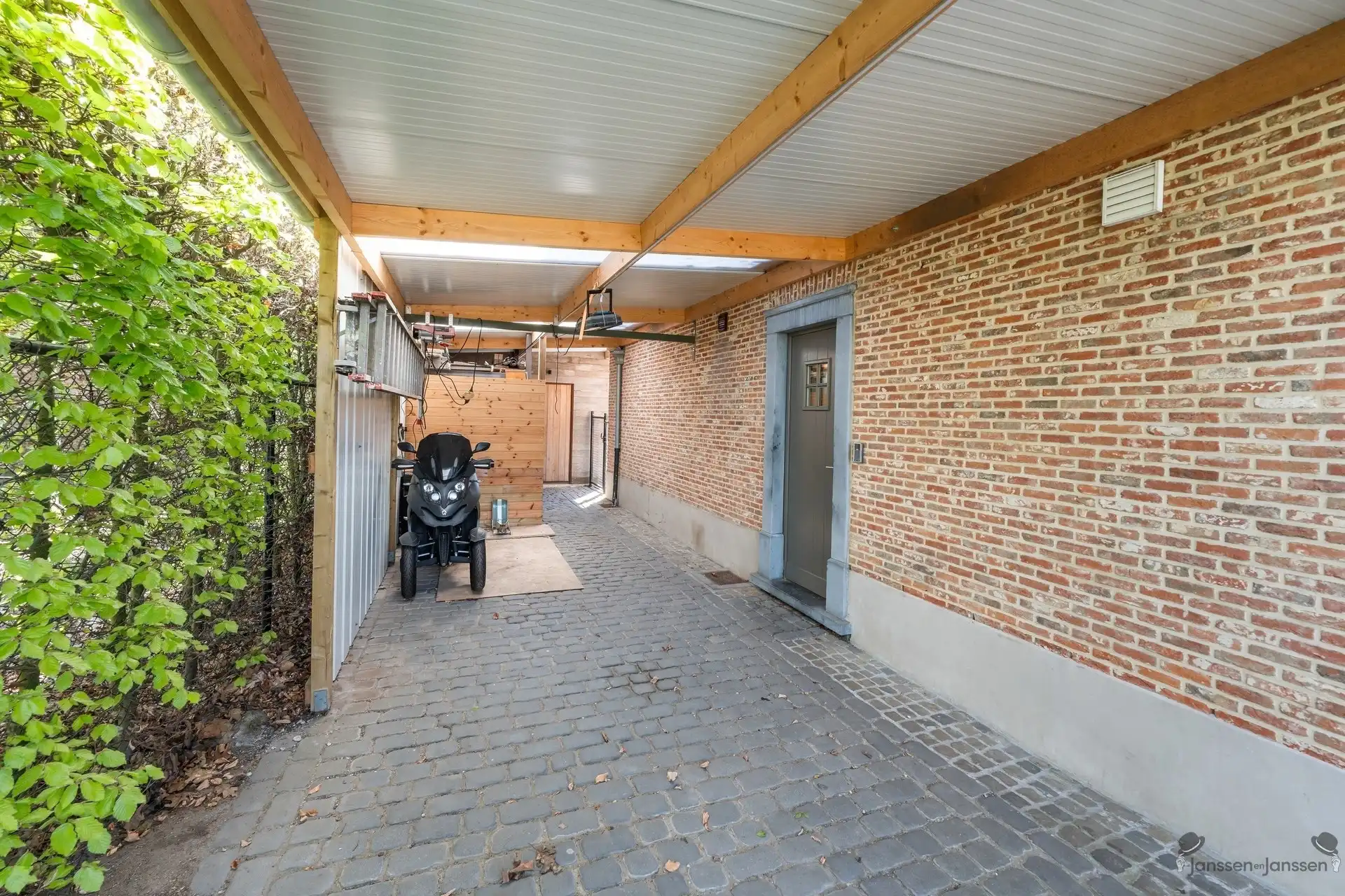 Instapklare halfopen bebouwing met EPC A op toplocatie in Schilde foto 22