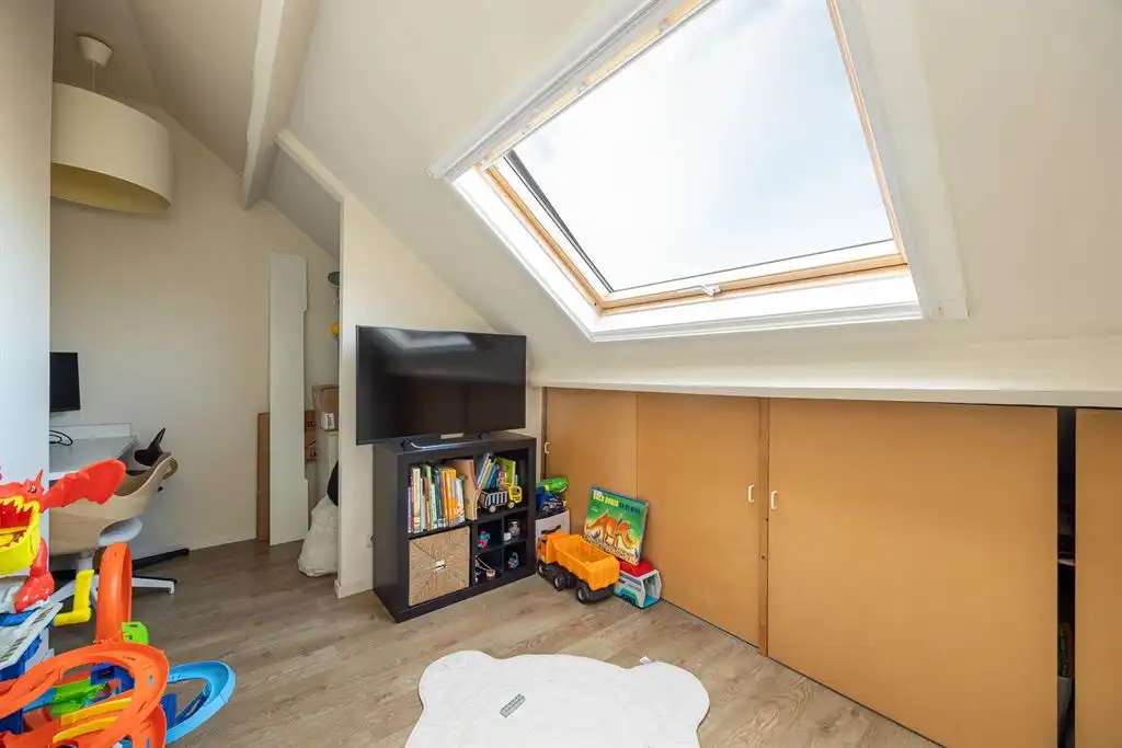 Instapklare woning met 3 slpk en gezellige tuin foto 20