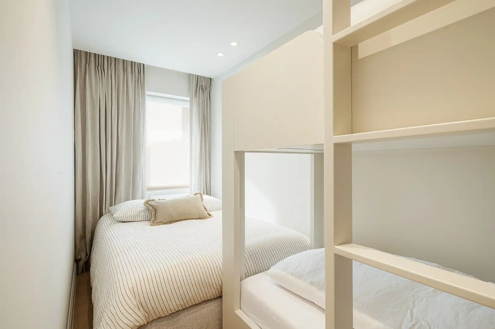 Res. Orfeo – Ruim en volledig gerenoveerd appartement met 3 slaapkamers foto 22