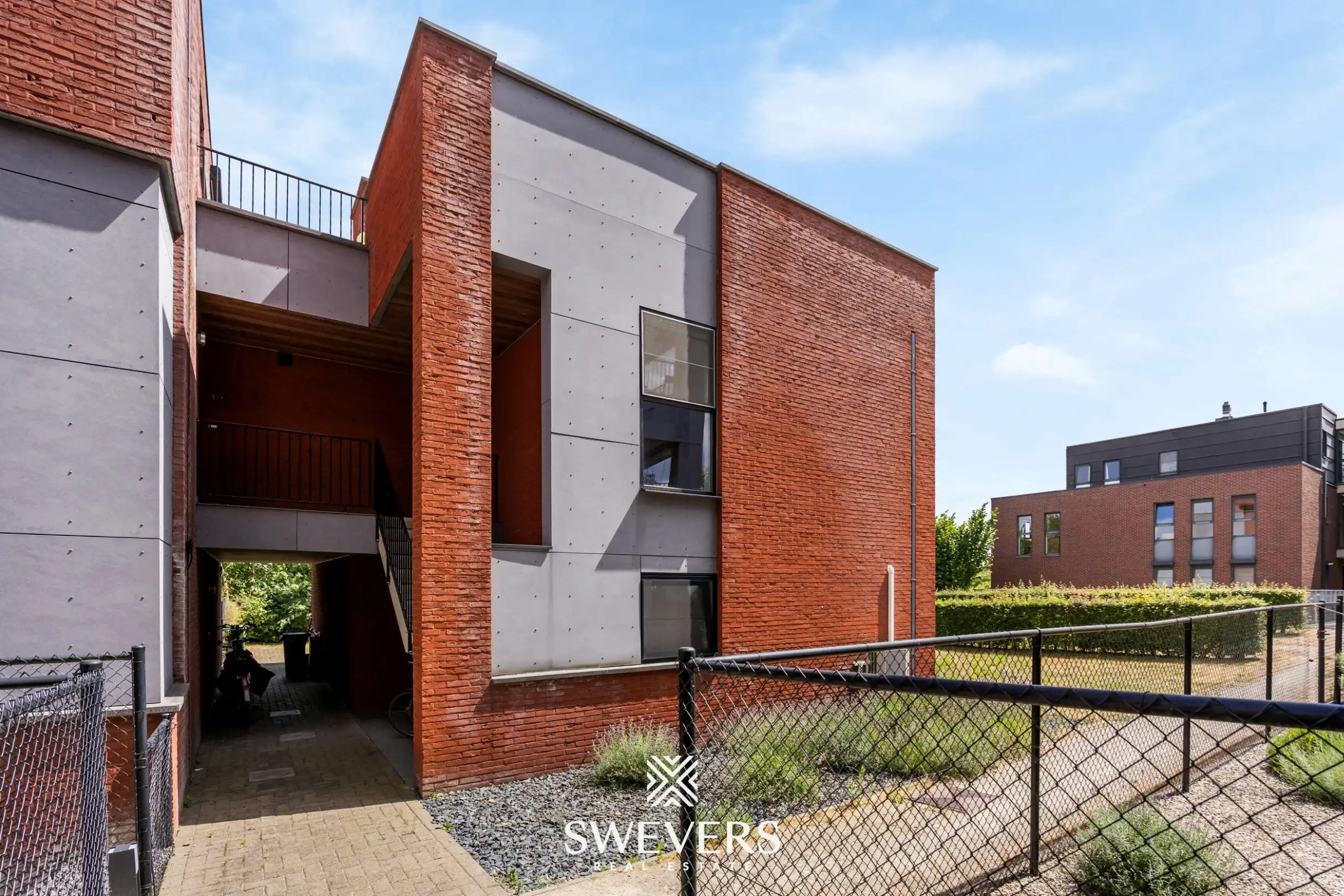 Instapklaar appartement met twee slaapkamers nabij het centrum van Hasselt foto 23