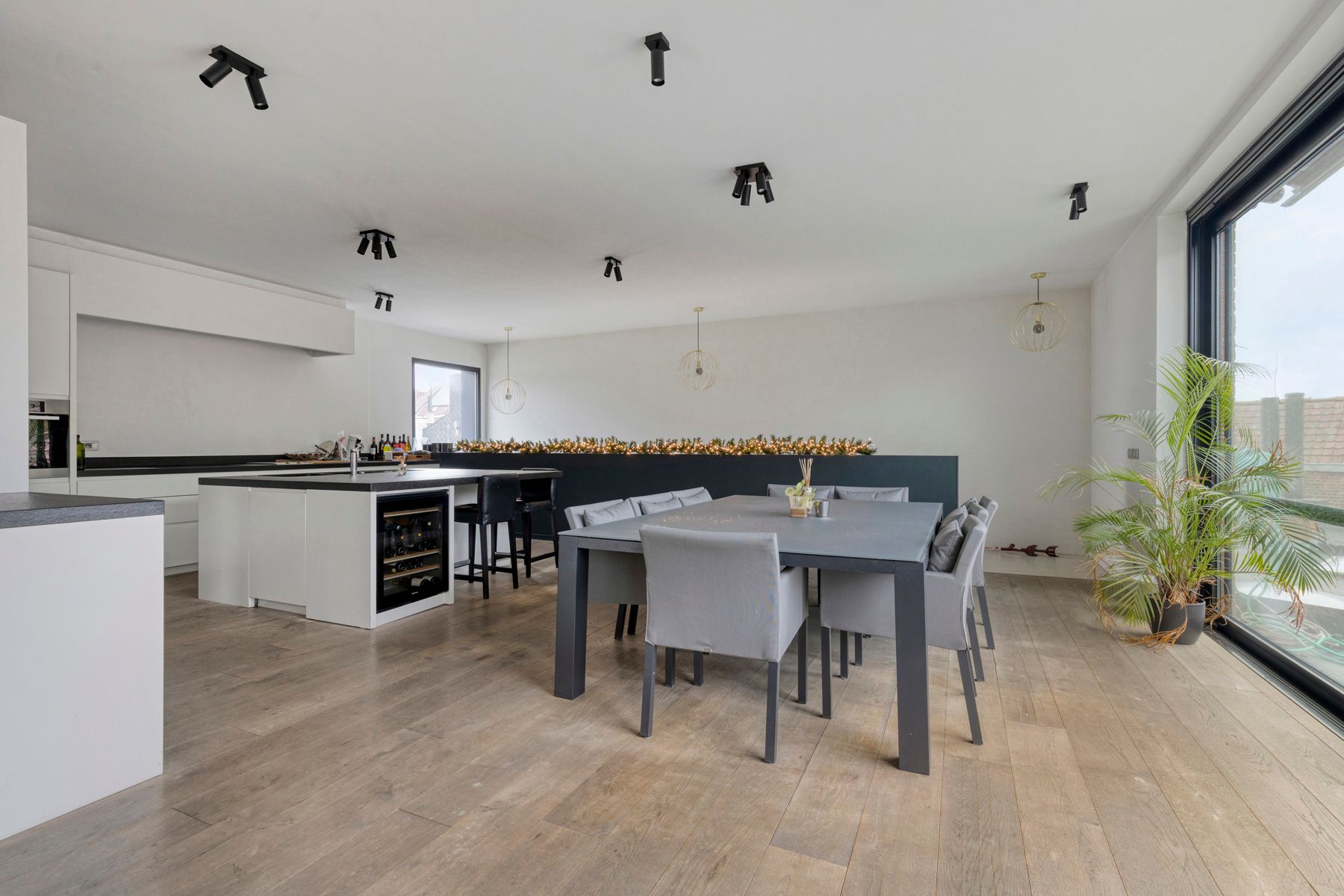 Toffe loftwoning met garage! foto 8