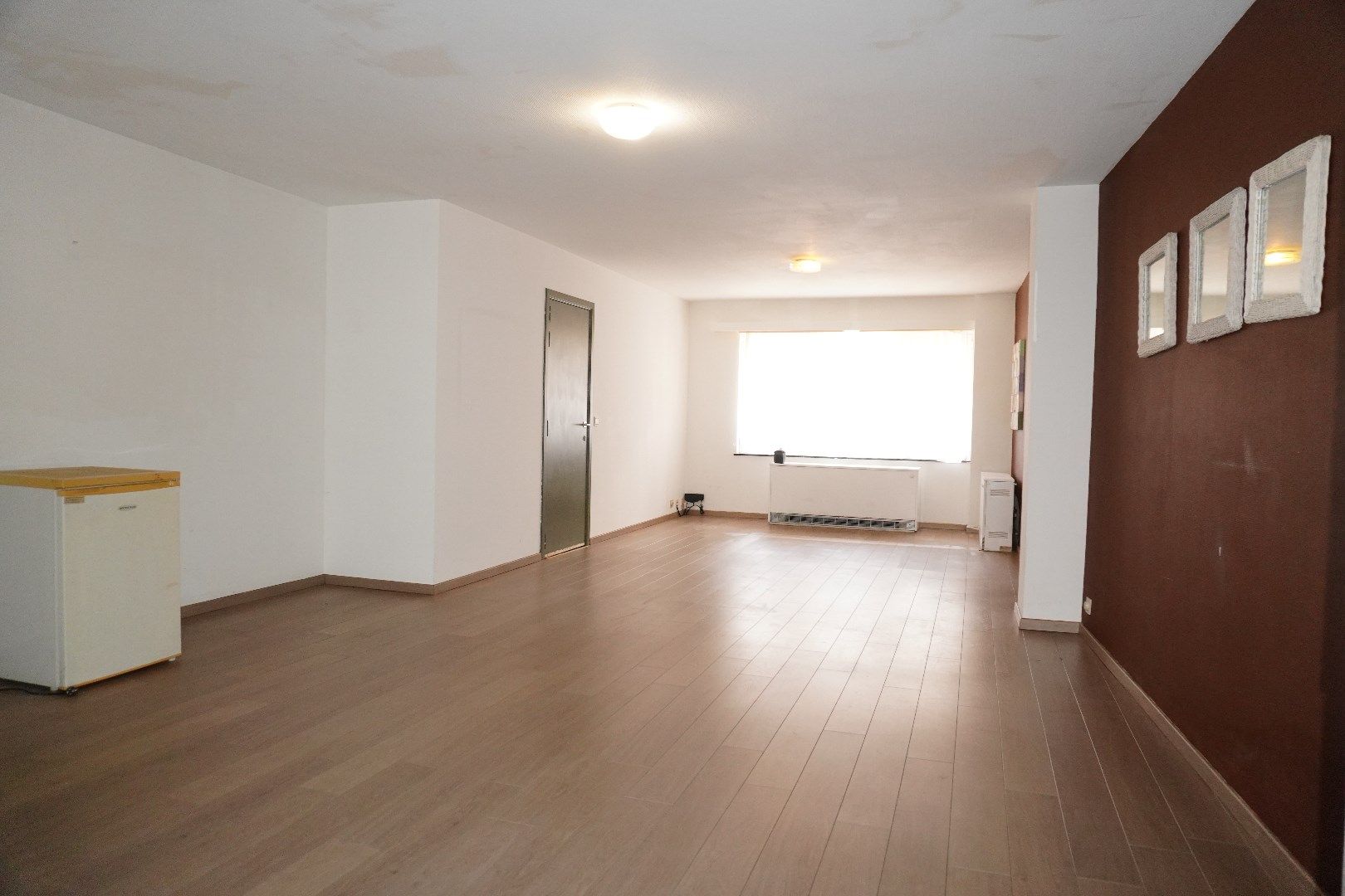 TE KOOP IN LOKEREN - MOOIE BENEDENWONING foto 5