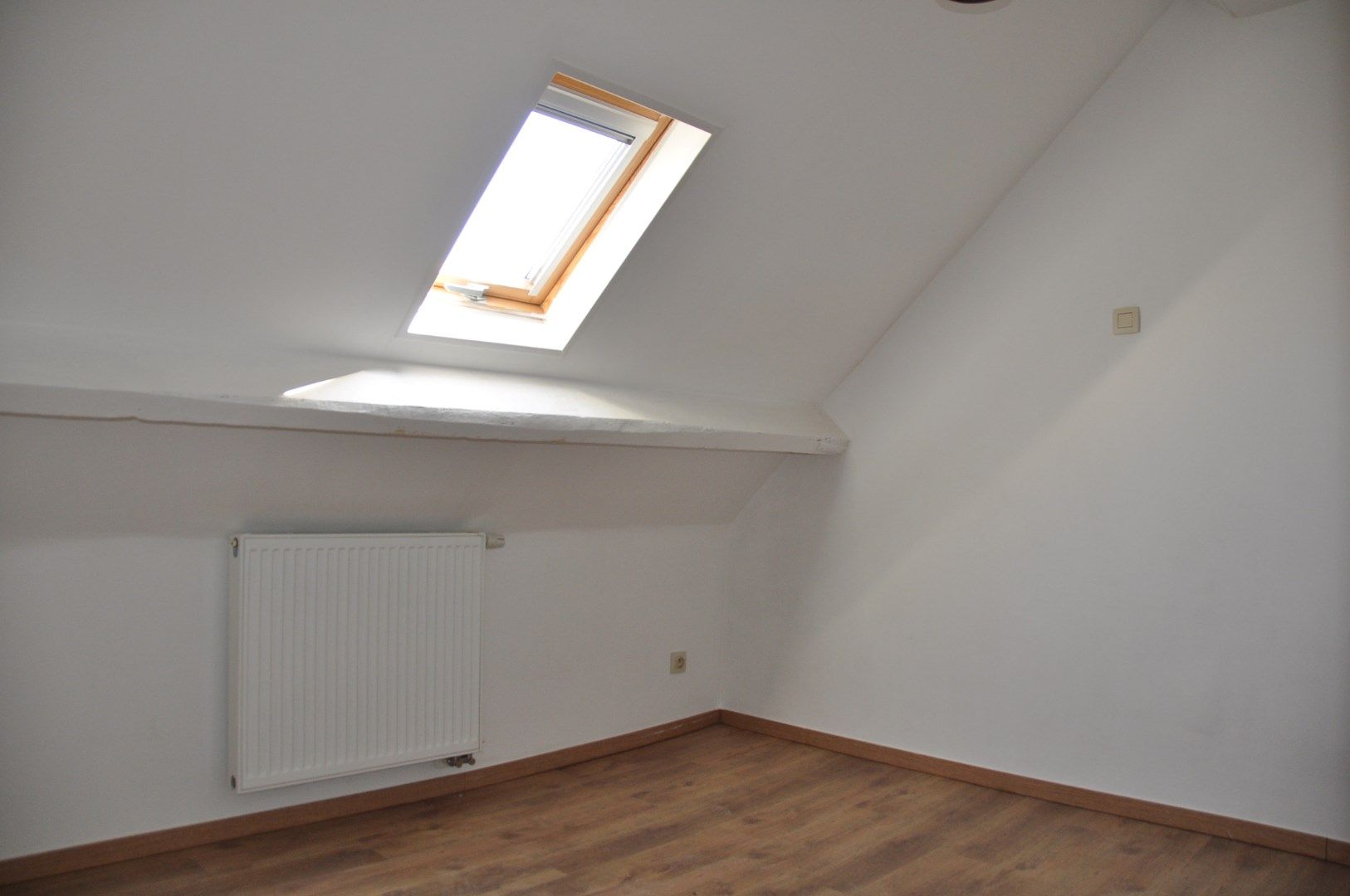 Instapklare woning met 3 slaapkamers, garage, stadstuin en groot zonneterras. foto 14